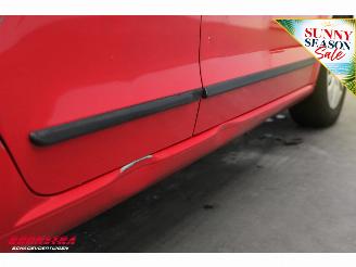Volkswagen Up! 1.0 move up! BlueMotion 5-DRS Airco picture 6