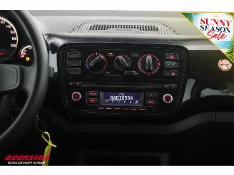 Volkswagen Up! 1.0 move up! BlueMotion 5-DRS Airco 135.560 km! picture 8