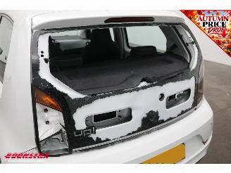 Volkswagen Up! 1.0 5-DRS Bluetooth Airco Cruise PDC 92.718 km! picture 10