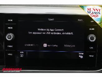 Volkswagen Polo 1.0 TSI Comfortline Bluetooth Airco Cruise PDC picture 21