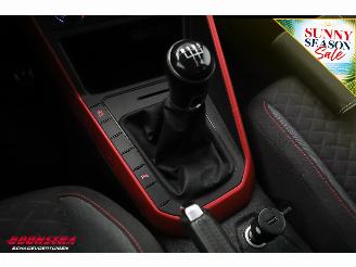 Volkswagen Polo 1.0 TSI Comfortline Bluetooth Airco Cruise PDC picture 23