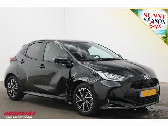Toyota Yaris 1.5 Hybrid Dynamic ACC Apple/Android Camera picture 2