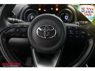 Toyota Yaris 1.5 Hybrid Dynamic ACC Apple/Android Camera picture 27