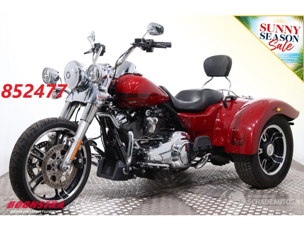 Harley-Davidson Freewheeler 5HD! ABS LED Cruise 16.731 km!
