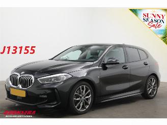 Auto incidentate BMW 1-serie 120i AUT M Sport Navi Clima Cruise Virtual Apple/Android PDC 2021/8