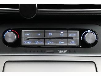 Hyundai Kona EV Fashion 64 kWh Krell HUD ACC Navi Clima Bluetooth Camera PDC picture 26