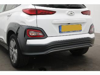 Hyundai Kona EV Fashion 64 kWh Krell HUD ACC Navi Clima Bluetooth Camera PDC picture 7