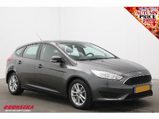 Ford Focus 1.0 Trend Edition 5-drs Airco Navi Cruise Airco PDC 51.689 km! picture 2