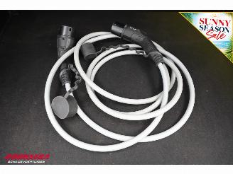 Kia Niro Light Advanced 64.8 kWh ACC Navi Clima Apple/Android Virtual Camera PDC picture 32