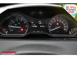 Peugeot 2008 1.2 PureTech Blue Lion Cruise Navi Airco Apple/Android PDC AHK picture 22