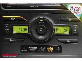 Toyota Auris 1.8 Full Hybrid Aspiration Navi Cruise Clima Bluetooth 105.627 km! picture 25