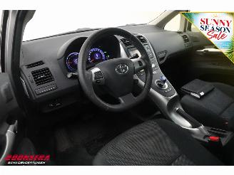 Toyota Auris 1.8 Full Hybrid Aspiration Navi Cruise Clima Bluetooth 105.627 km! picture 19