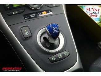 Toyota Auris 1.8 Full Hybrid Aspiration Navi Cruise Clima Bluetooth 105.627 km! picture 26
