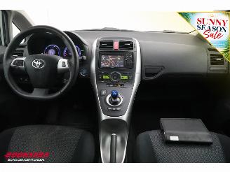 Toyota Auris 1.8 Full Hybrid Aspiration Navi Cruise Clima Bluetooth 105.627 km! picture 15