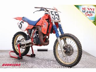 Honda  cr125 picture 2