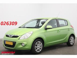Unfallwagen Hyundai I-20 1.2i i-Motion 5-drs Airco 100.323 km! 2011/5