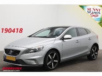 skadebil auto Volvo V-40 1.6 T4 AUT R-Design Pano Cruise Clima Leder Memory PDC 2014/9