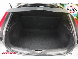 Volvo V-40 1.6 T4 AUT R-Design Pano Cruise Clima Leder Memory PDC picture 25