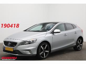 Vaurioauto  passenger cars Volvo V-40 1.6 T4 AUT R-Design Pano Cruise Clima Leder Memory PDC 2014/9