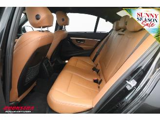 BMW 3-serie 318i Aut. Luxury Cruise Navi Clima Leder SHZ PDC picture 16