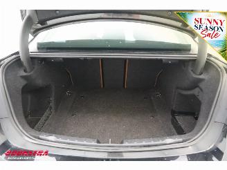 BMW 3-serie 318i Aut. Luxury Cruise Navi Clima Leder SHZ PDC picture 21