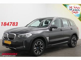 Schadeauto BMW iX3 Executive 80 kWh Pano ACC Navi Clima Apple/Android Leder SHZ Camera PDC 2021/11