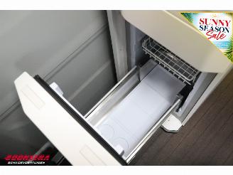 Volkswagen  Crafter Grand California 680 2.0 TDI 177 PK 4Motion DSG ACC Luifel AHK Navi Clima Solar Camera PDC picture 17
