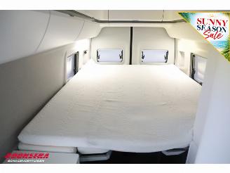 Volkswagen  Crafter Grand California 680 2.0 TDI 177 PK 4Motion DSG ACC Luifel AHK Navi Clima Solar Camera PDC picture 12