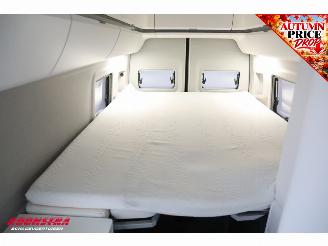 Volkswagen  Crafter Grand California 680 2.0 TDI 177 PK 4Motion DSG ACC Luifel AHK Navi Clima Solar Camera PDC picture 12