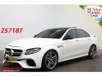 krockskadad bil auto Mercedes E-klasse E 63 AMG 4MATIC+ Pano ACC Burmester Memory SHZ SBL Virtual Camera PDC 2017/5