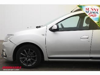 Dacia Logan MCV 1.5 dCi Laureate Cruise Navi Airco Bluetooth PDC LMV picture 13