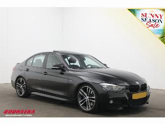BMW 3-serie 320i Aut. M Sport Edition Schuif/kantel Cruise Navi Leder SHZ PDC AHK picture 2