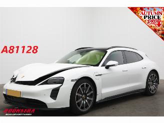 Vaurioauto  passenger cars Porsche Taycan GTS 95 kWh Sport Chrono PDLS+ PDCC PTV PTM 4WD 4WS Pano HUD Bose Memory 360° 2023/7