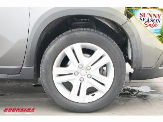 Peugeot 2008 1.2 PureTech Signature Cruise Navi Airco Apple/Android PDC picture 6