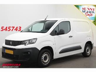 Schade bestelwagen Peugeot Partner 1.5 BlueHDI Premium Cruise Airco Apple/Android PDC 2021/11