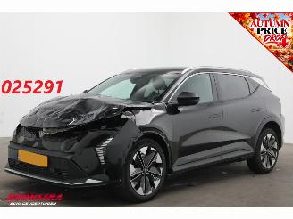 krockskadad bil auto Renault Scenic E-Tech EV60 comfort range techno Pano LED ACC Apple/Android 2024/12