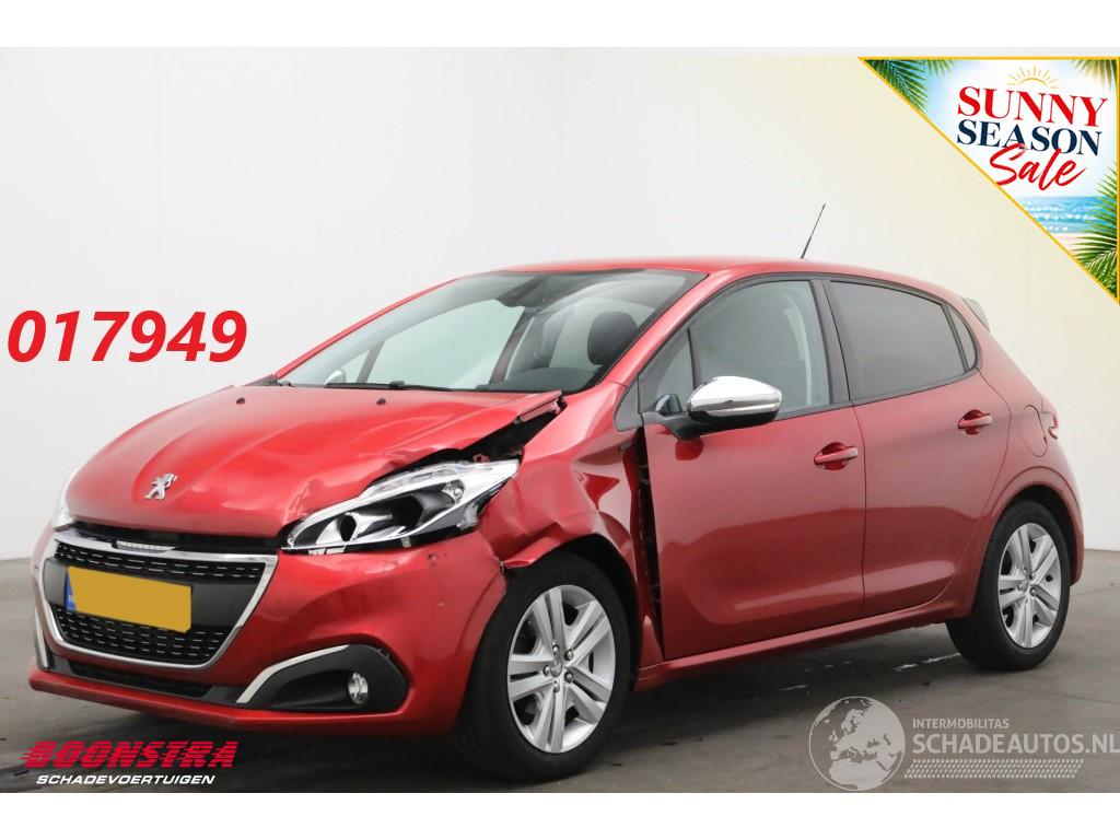 Peugeot 208 1.2 PureTech Signature Cruise Navi Airco Apple/Android PDC