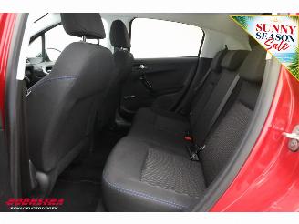 Peugeot 208 1.2 PureTech Signature Cruise Navi Airco Apple/Android PDC picture 18