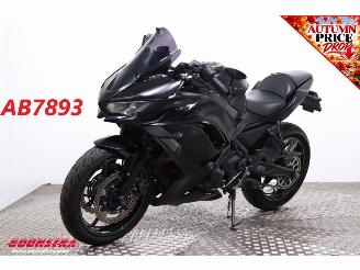 Schade motor Kawasaki Ninja 650 ABS Arrow 2023/11