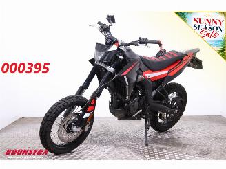 damaged motor cycles Aprilia SX 125 SX 125 2025/4