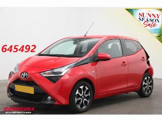 Schadeauto Toyota Aygo 1.0 VVT-i x-joy 5-drs Bluetooth Clima Cruise 63.169 km! 2021/6