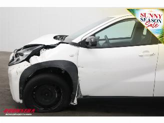 Toyota Aygo 1.0 VVT-i MT Play ACC Navi Airco Apple/Android Camera PDC picture 20