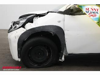 Toyota Aygo 1.0 VVT-i MT Play ACC Navi Airco Apple/Android Camera PDC picture 18