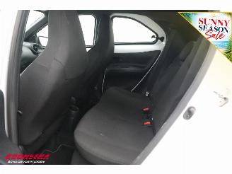 Toyota Aygo 1.0 VVT-i MT Play ACC Navi Airco Apple/Android Camera PDC picture 28