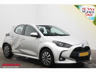 Toyota Yaris 1.5 Hybrid Active Cruise Clima SHZ Apple/Android Camera PDC picture 2