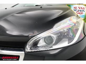 Peugeot 208 1.2 PureTech Blue Lease Cruise Airco Apple/Android PDC picture 9