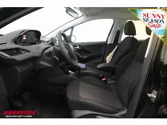 Peugeot 208 1.2 PureTech Blue Lease Cruise Airco Apple/Android PDC picture 14