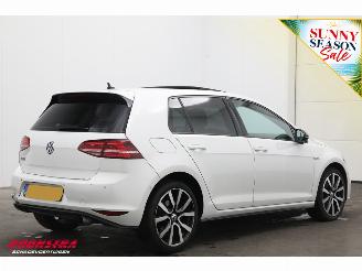 Volkswagen Golf 1.4 TSI DSG GTE Pano Cruise Clima Navi SHZ Camera PDC picture 3