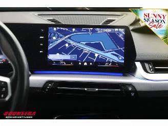 BMW iX1 eDrive20 67 kWh M Sport Pano ACC Navi Clima SHZ Apple/Android Camera PDC AHK picture 17