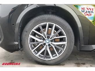 BMW iX1 eDrive20 67 kWh M Sport Pano ACC Navi Clima SHZ Apple/Android Camera PDC AHK picture 13